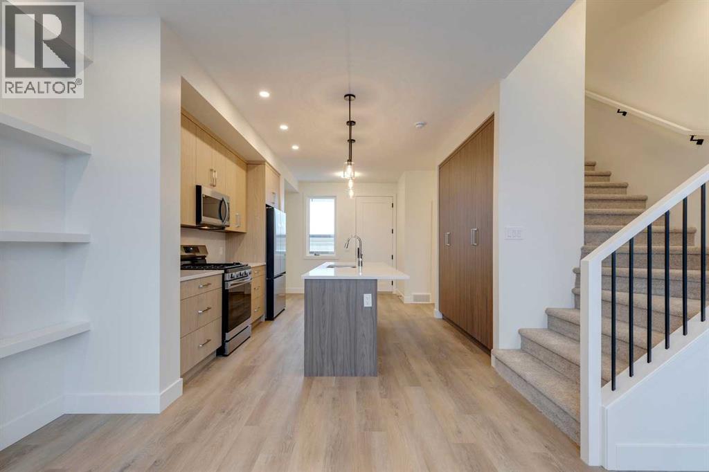 2122 7 Street Nw Property Photo 7