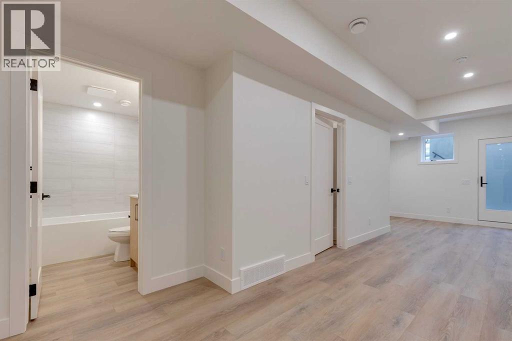 2122 7 Street Nw Property Photo 21
