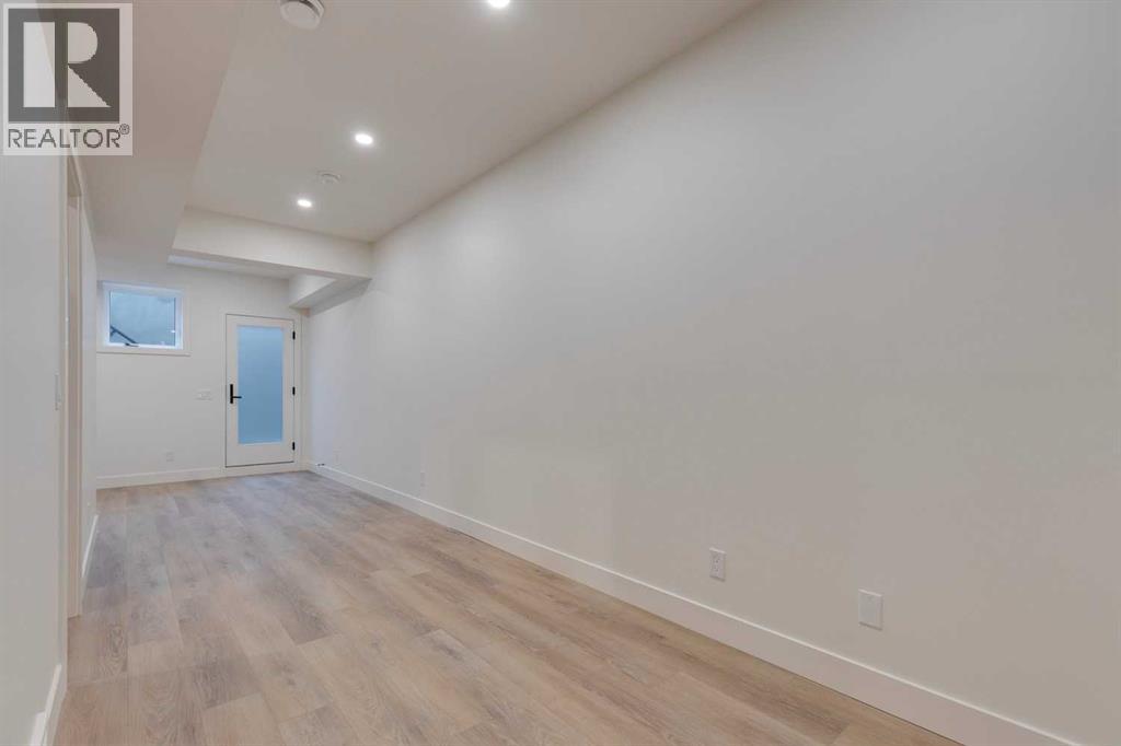 2122 7 Street Nw Property Photo 22