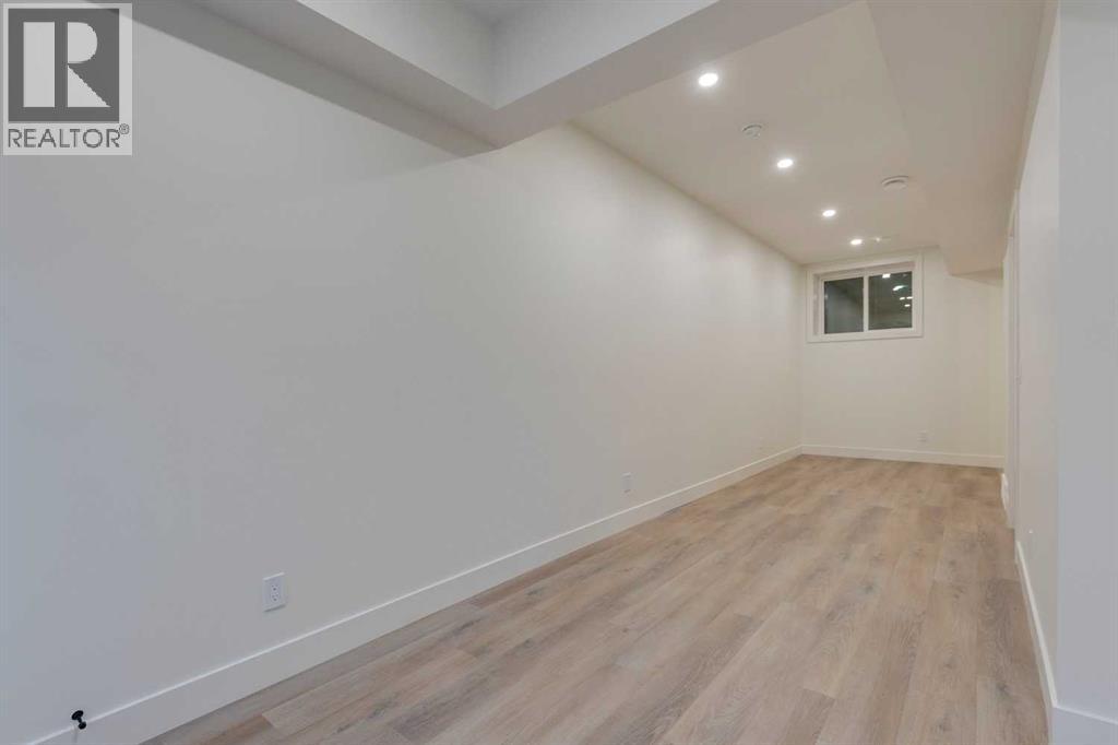 2122 7 Street Nw Property Photo 23