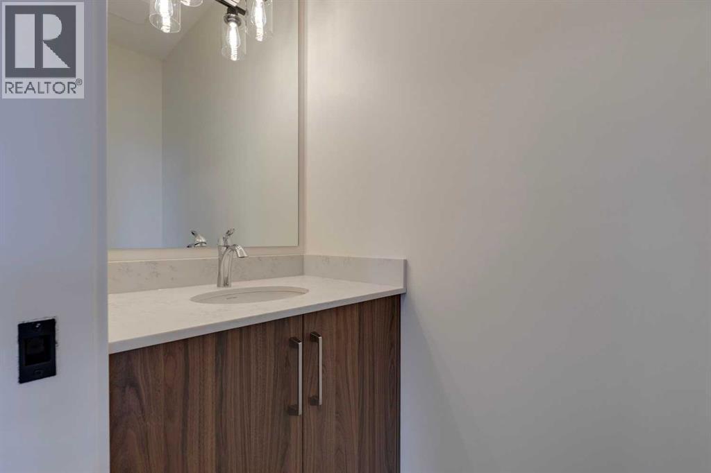 2122 7 Street Nw Property Photo 33