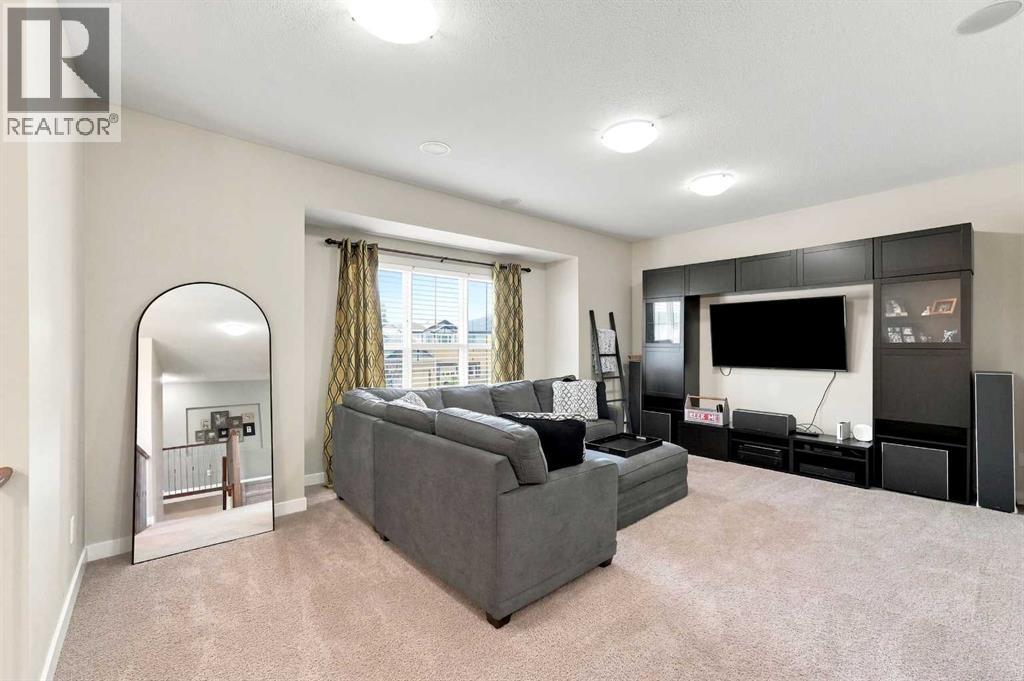 15 Sorensen Close Property Photo 13