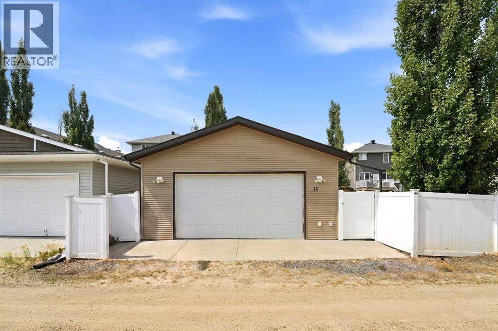 15 Sorensen Close Property Photo 44