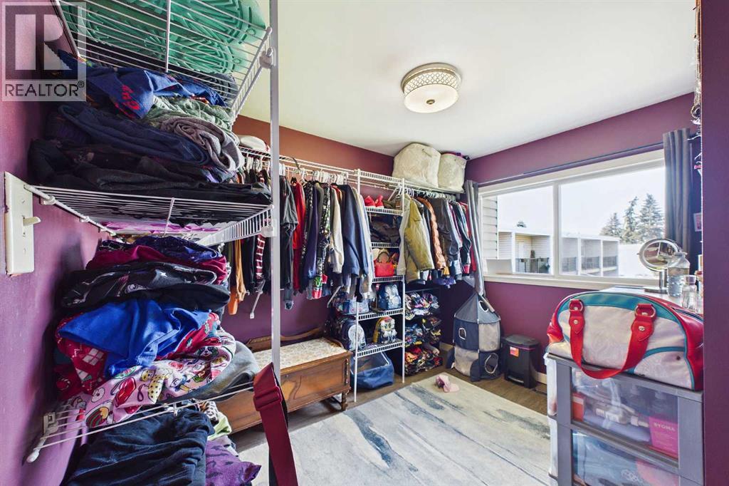 4719 33 Street Property Photo 20