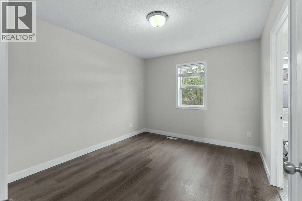 605 Prairie Sound Circle Nw Property Photo 31