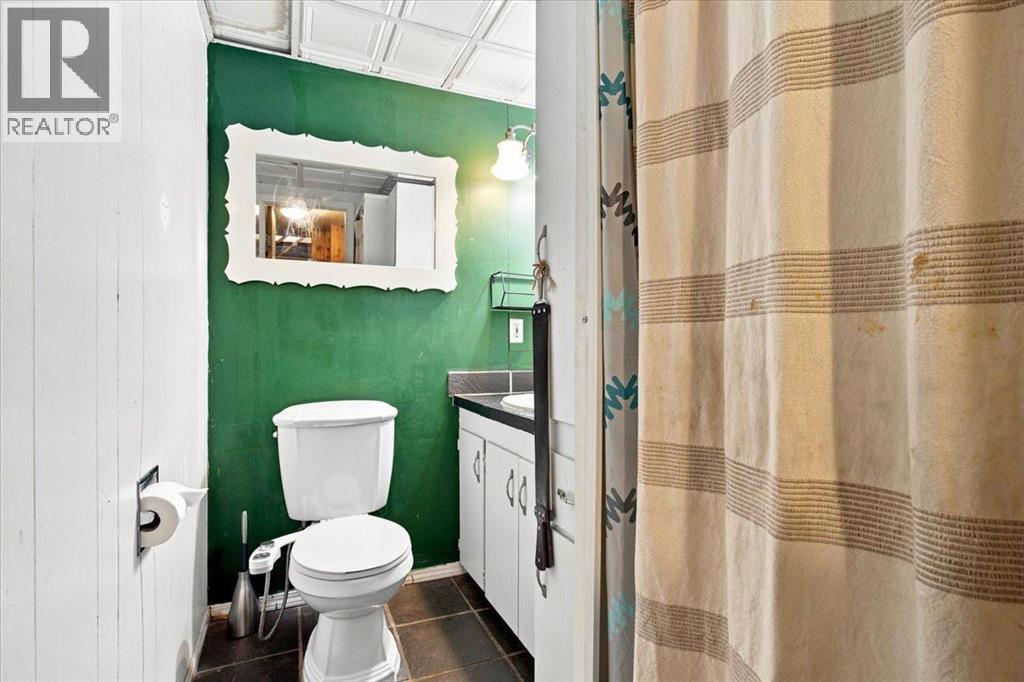 1121 5 Avenue Property Photo 22