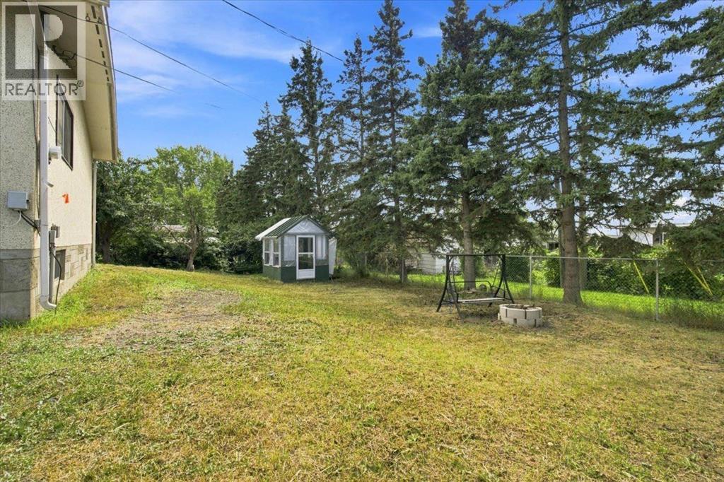 1121 5 Avenue Property Photo 24