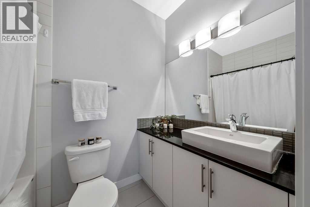 22 West Coach Manor Sw Property Photo 14