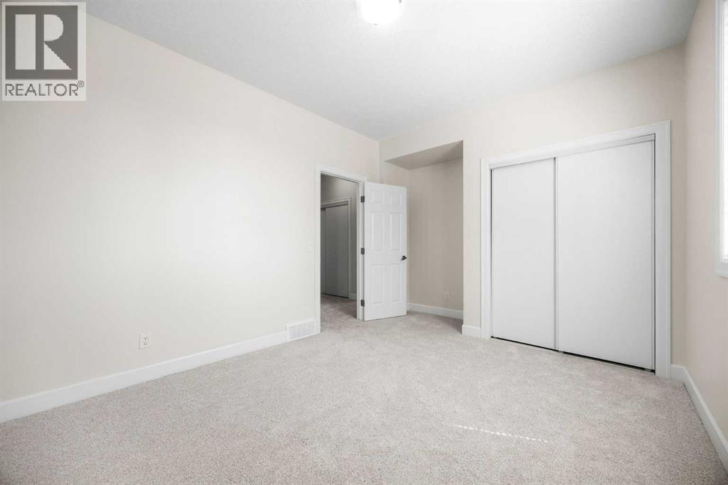 596 Windbrook Heights Property Photo 24