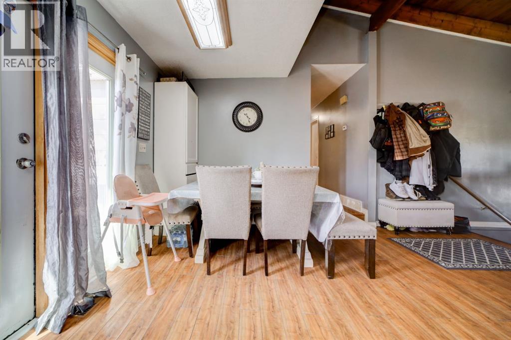 222 Mcewan Street Property Photo 10