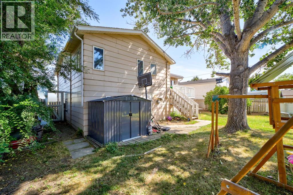 222 Mcewan Street Property Photo 43