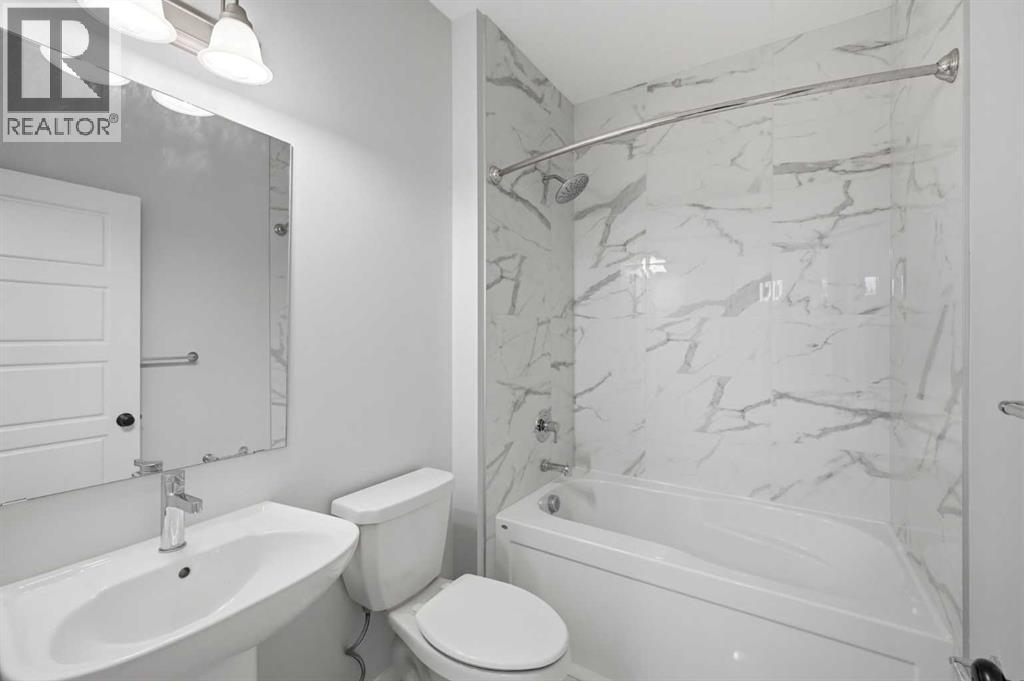 156 Seton Villas Se Property Photo 7