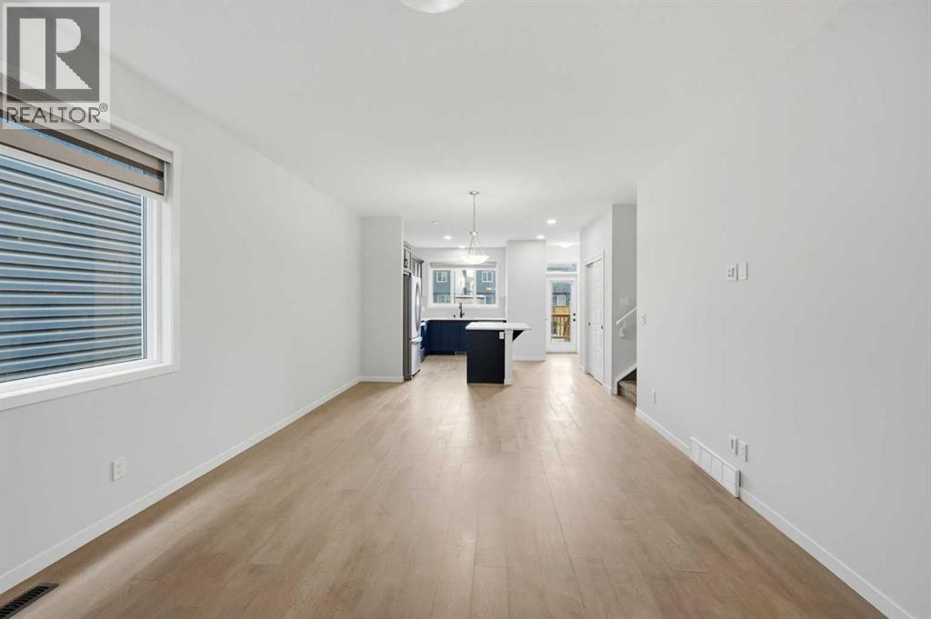 156 Seton Villas Se Property Photo 10