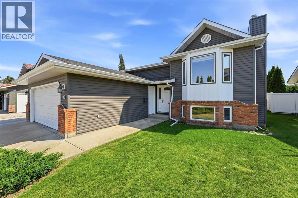 90 Duncan Crescent Property Photo 1