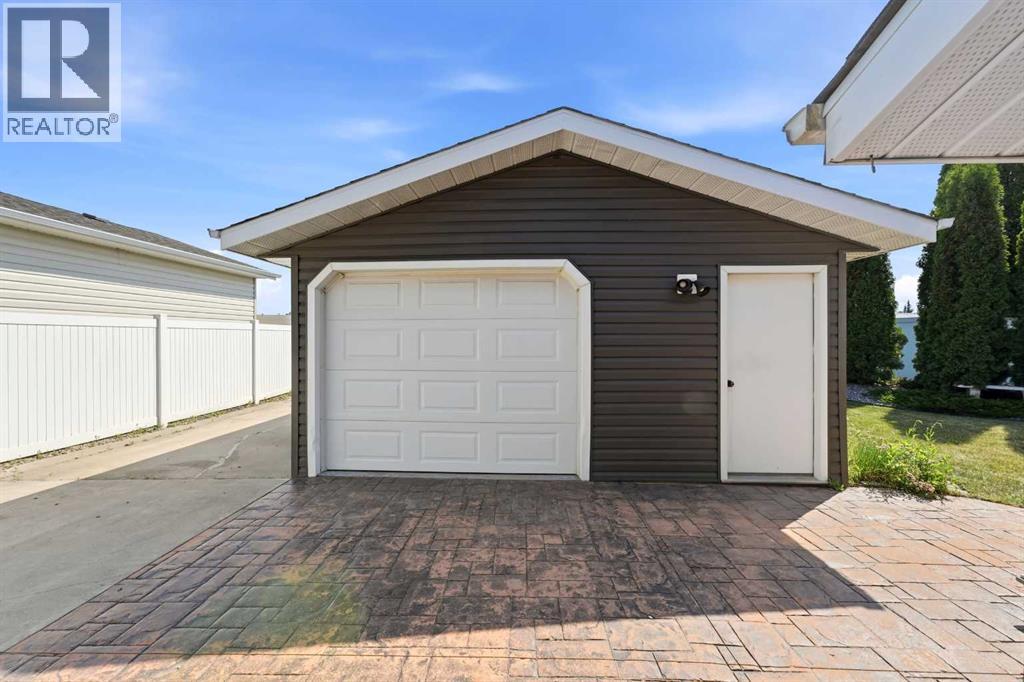 90 Duncan Crescent Property Photo 35