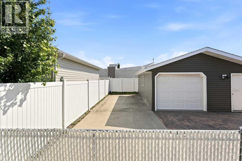 90 Duncan Crescent Property Photo 39