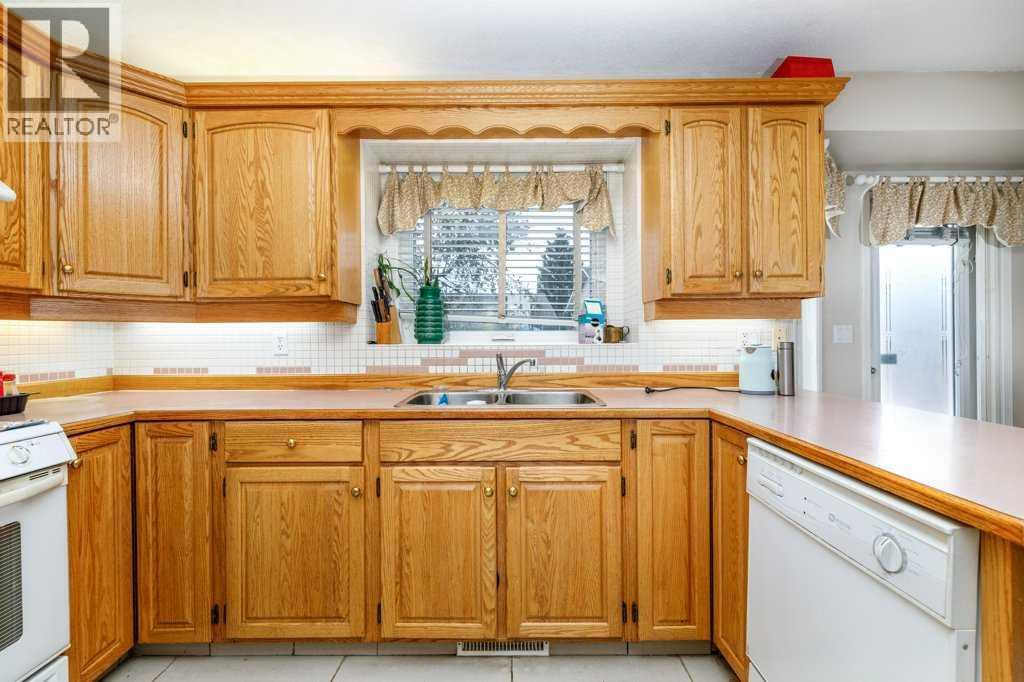 92 Anquetel Street Property Photo 11