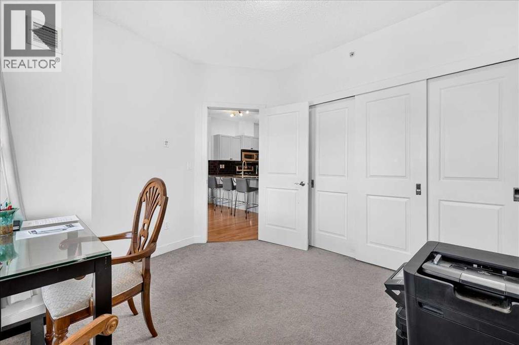 11811 Lake Fraser Drive Southeast Property Photo 26