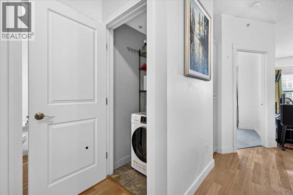 11811 Lake Fraser Drive Southeast Property Photo 29