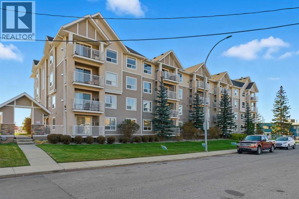 128 Centre Avenue Property Photo 29