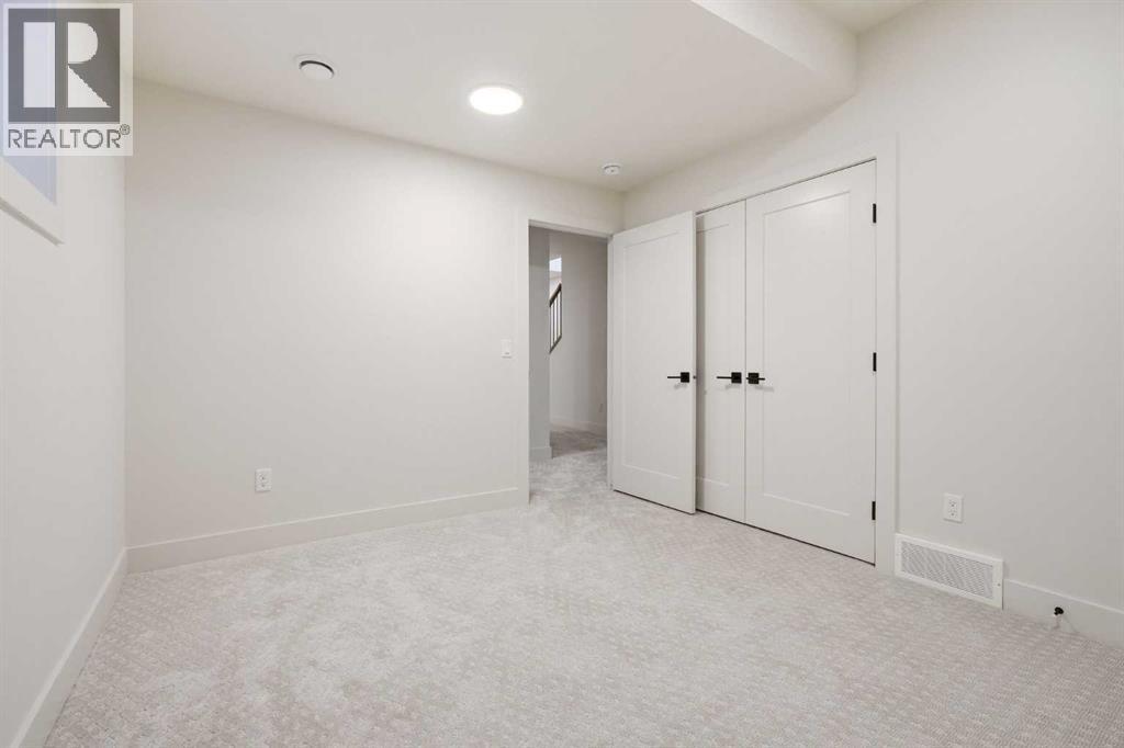 2131 29 Avenue Sw Property Photo 43
