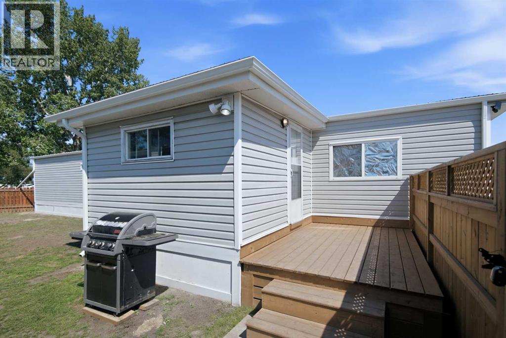 5344 76 Street Property Photo 18
