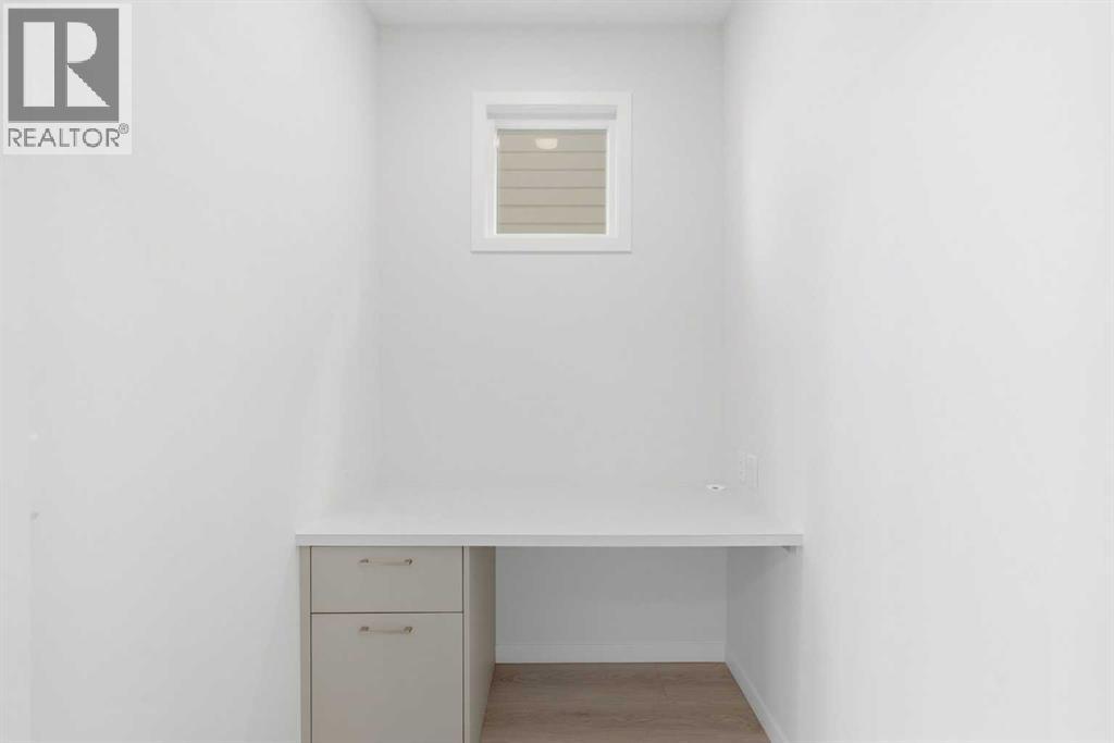 131 Royston Way Nw Property Photo 20