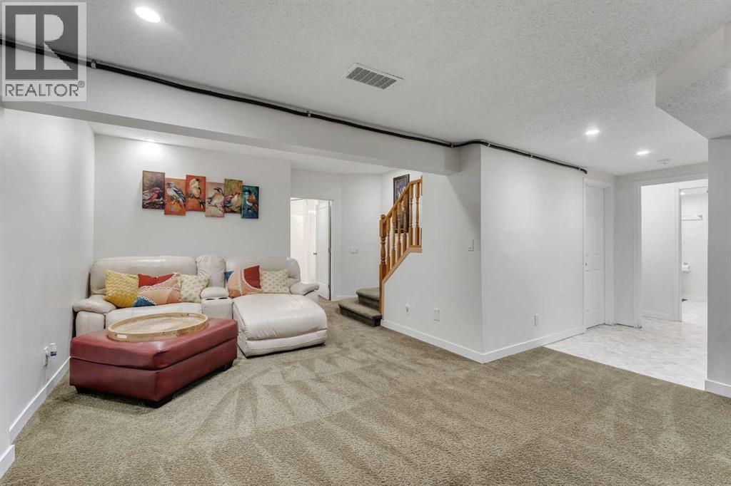 280140 Township Road 241a Property Photo 32