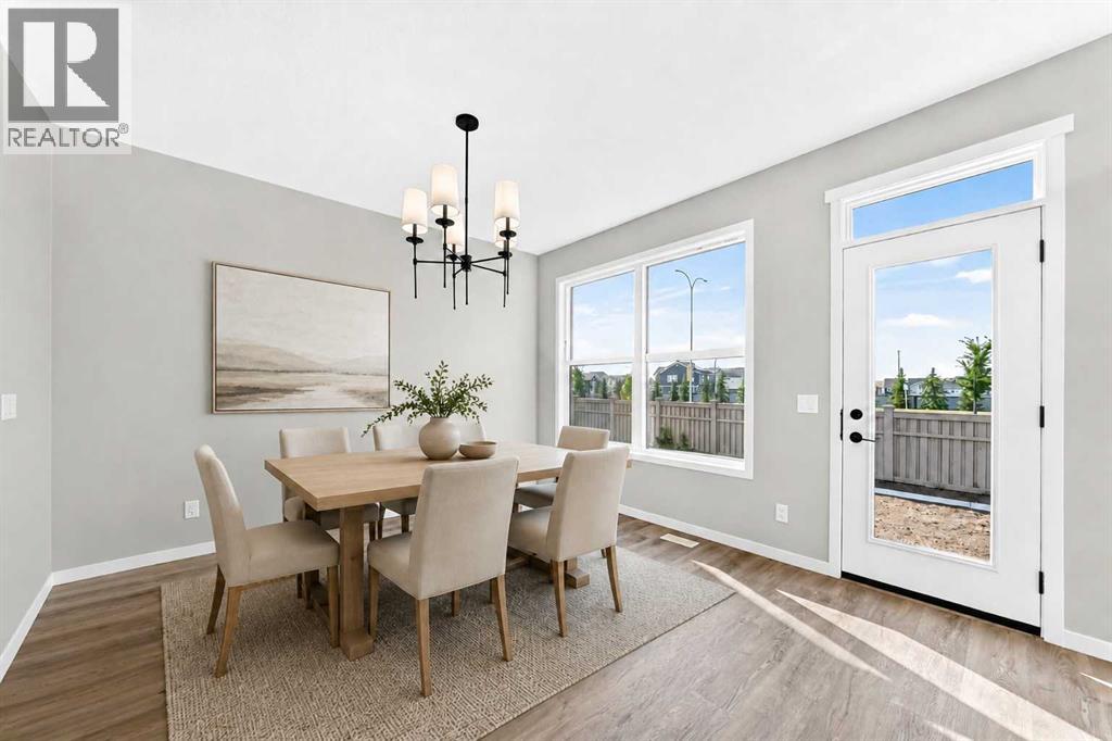 99 Mercado Crescent Se Property Photo 4