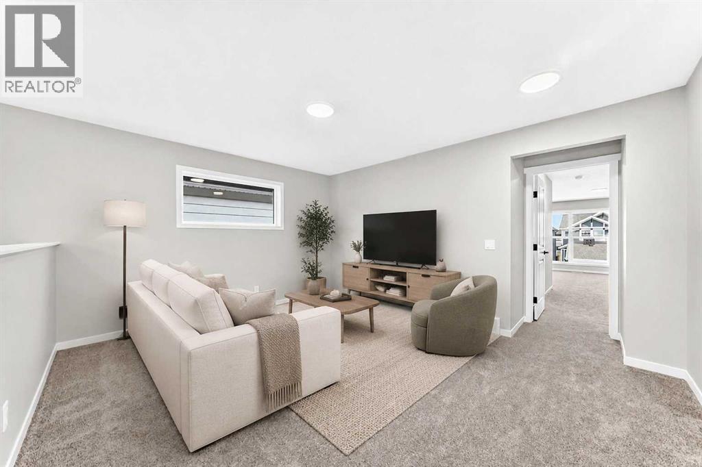 99 Mercado Crescent Se Property Photo 6