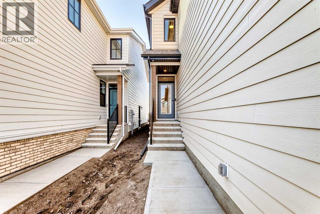 99 Mercado Crescent Se Property Photo 11