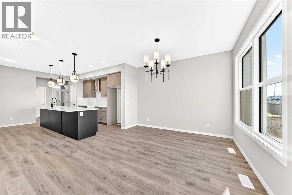 99 Mercado Crescent Se Property Photo 20