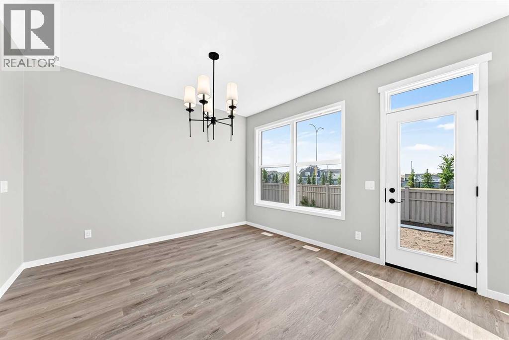 99 Mercado Crescent Se Property Photo 21