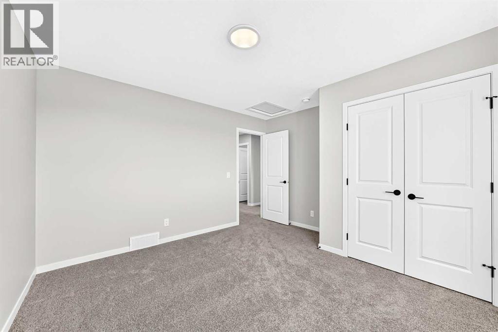 99 Mercado Crescent Se Property Photo 37