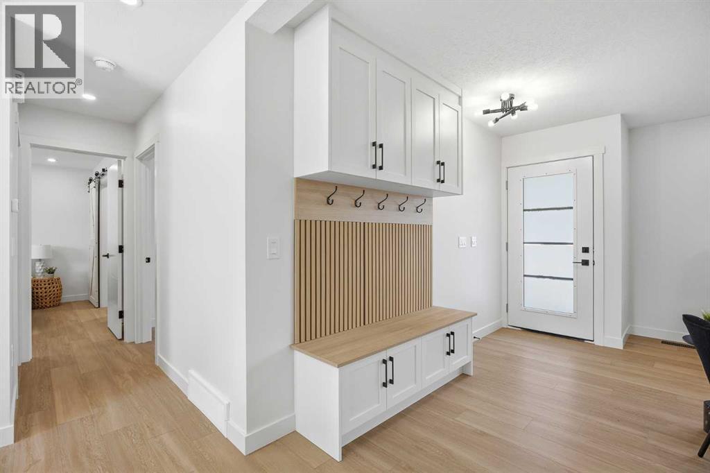 451 Arlington Drive Se Property Photo 5