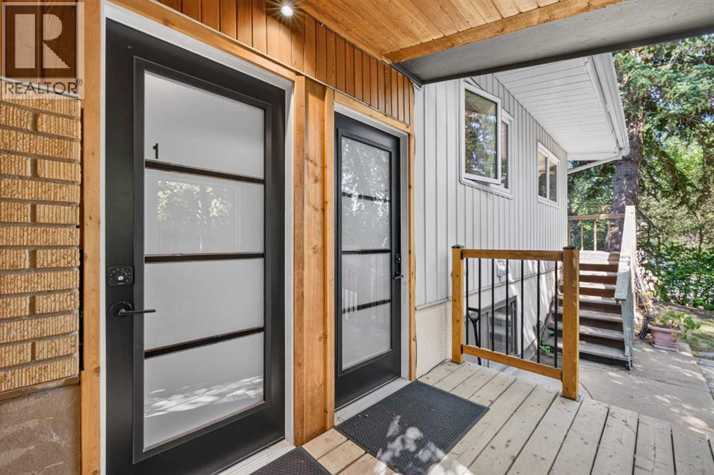 14 Rosetree Crescent Nw Property Photo 6