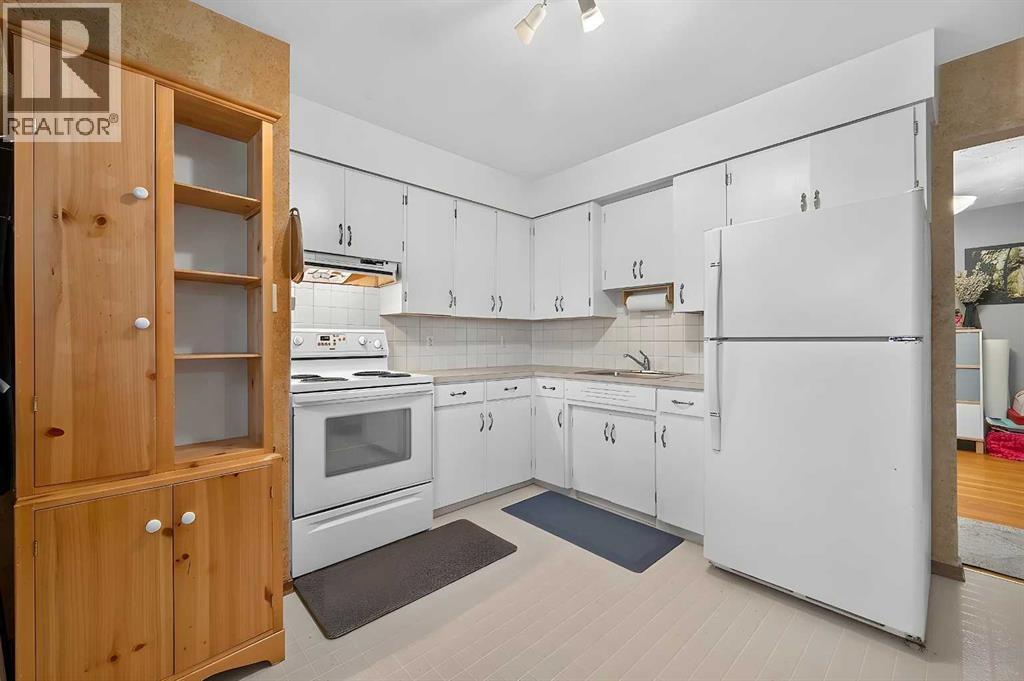 14 Rosetree Crescent Nw Property Photo 31