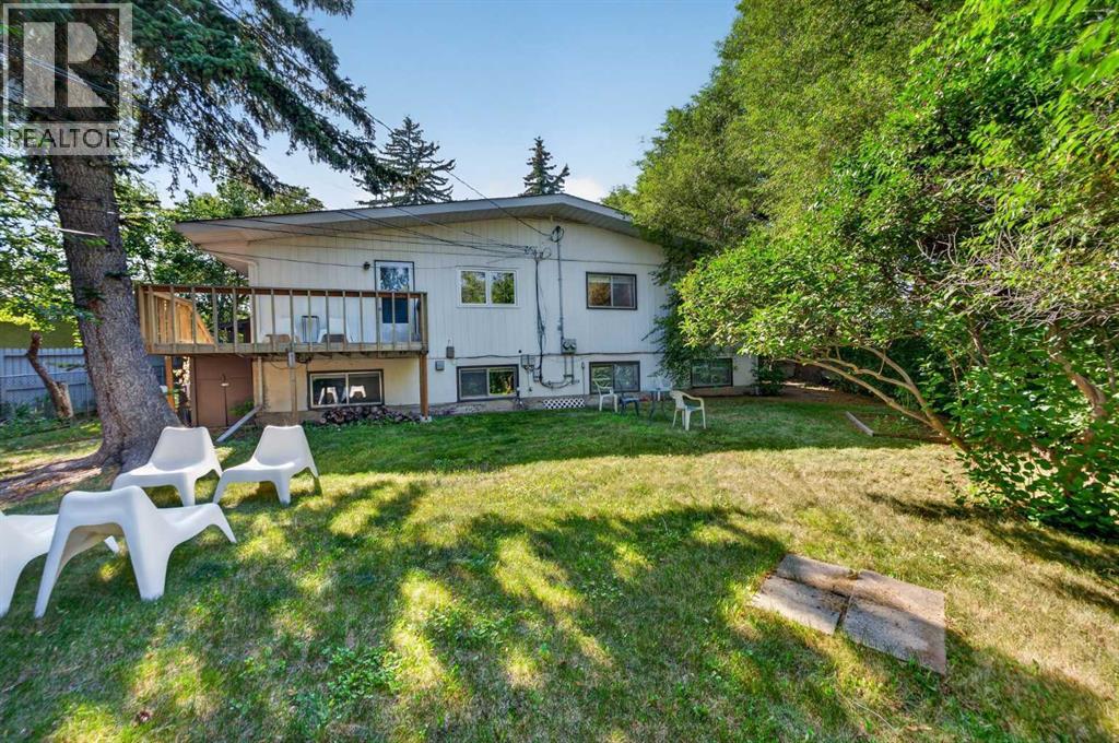 14 Rosetree Crescent Nw Property Photo 43