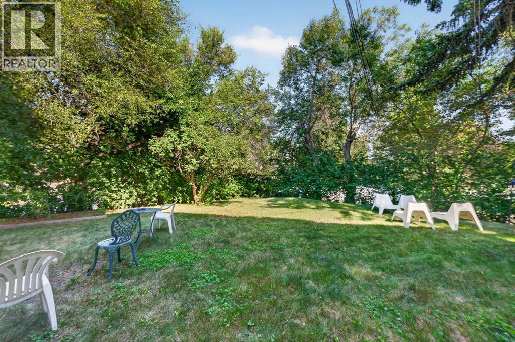 14 Rosetree Crescent Nw Property Photo 44