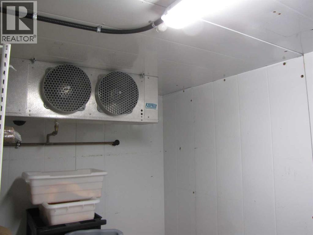 4804 50 Street Property Photo 26