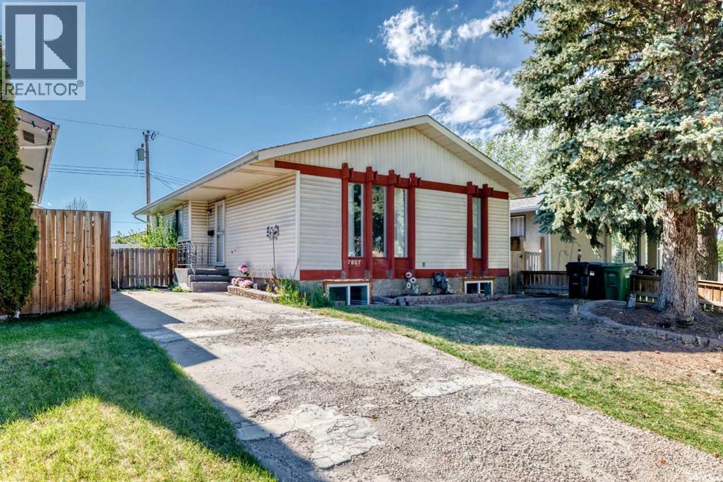 7807 20a Street Se Property Photo 1