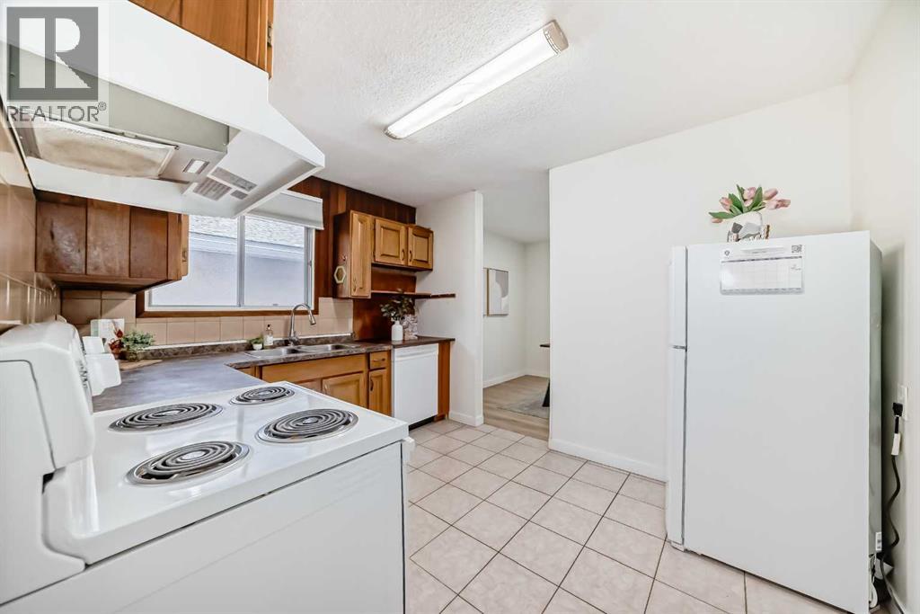 7807 20a Street Se Property Photo 13