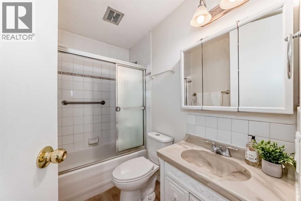 7807 20a Street Se Property Photo 21