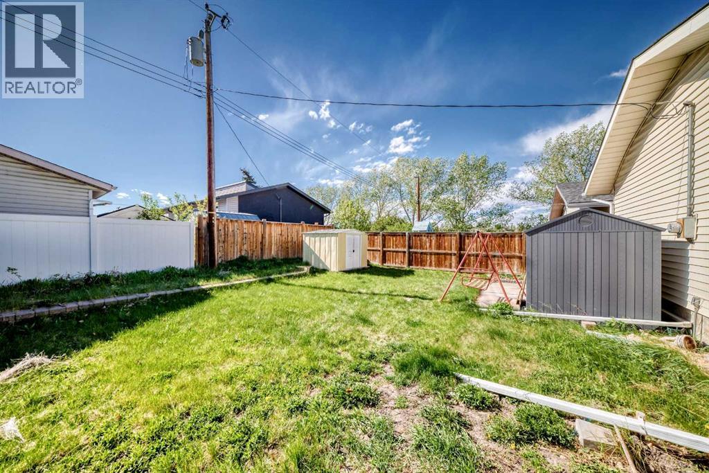 7807 20a Street Se Property Photo 35