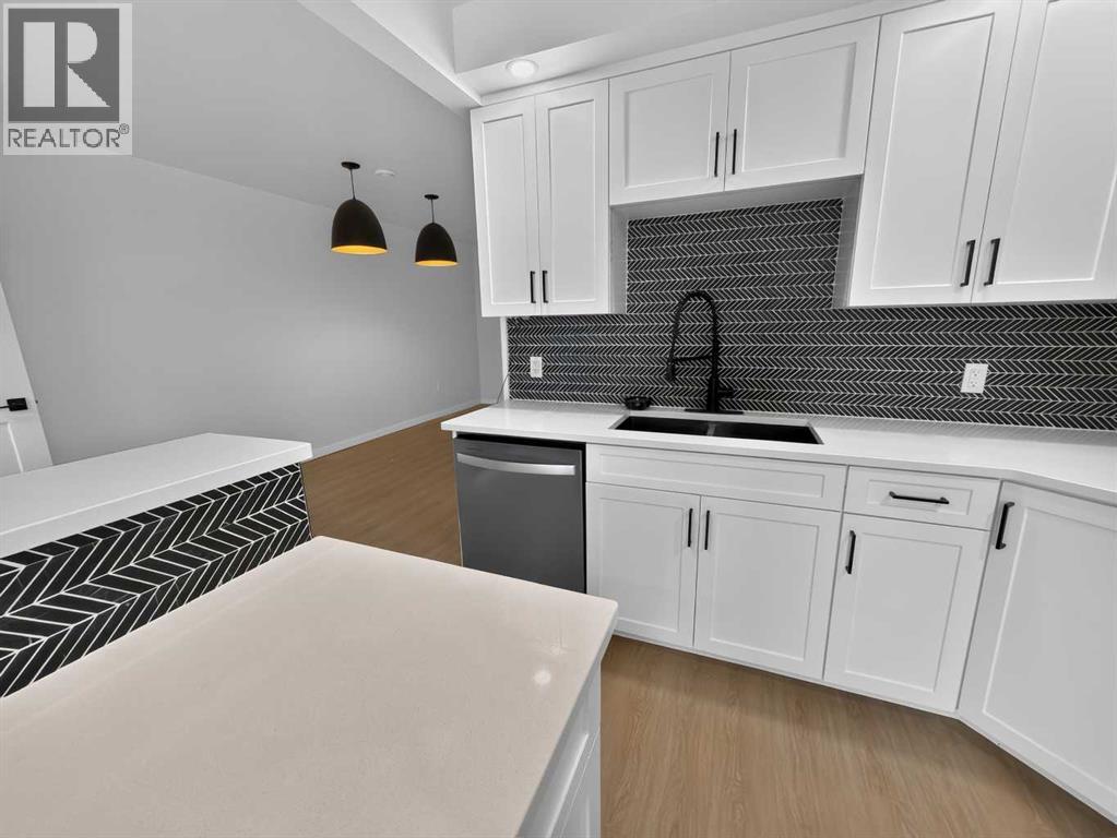 10225 105 Ave Property Photo 26