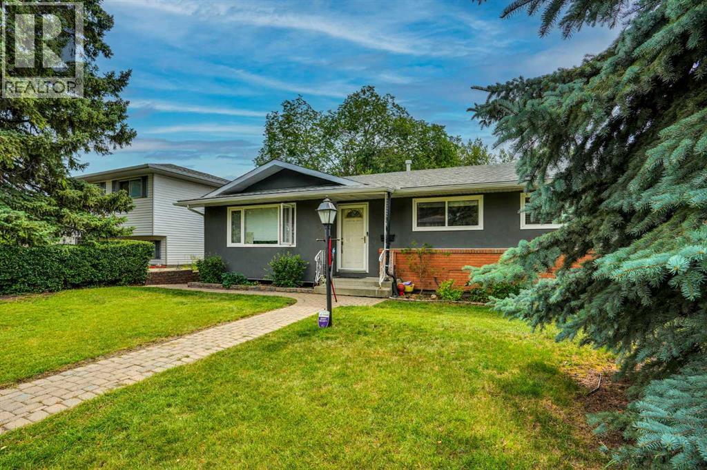 5748 Dalmead Crescent Nw Property Photo 3
