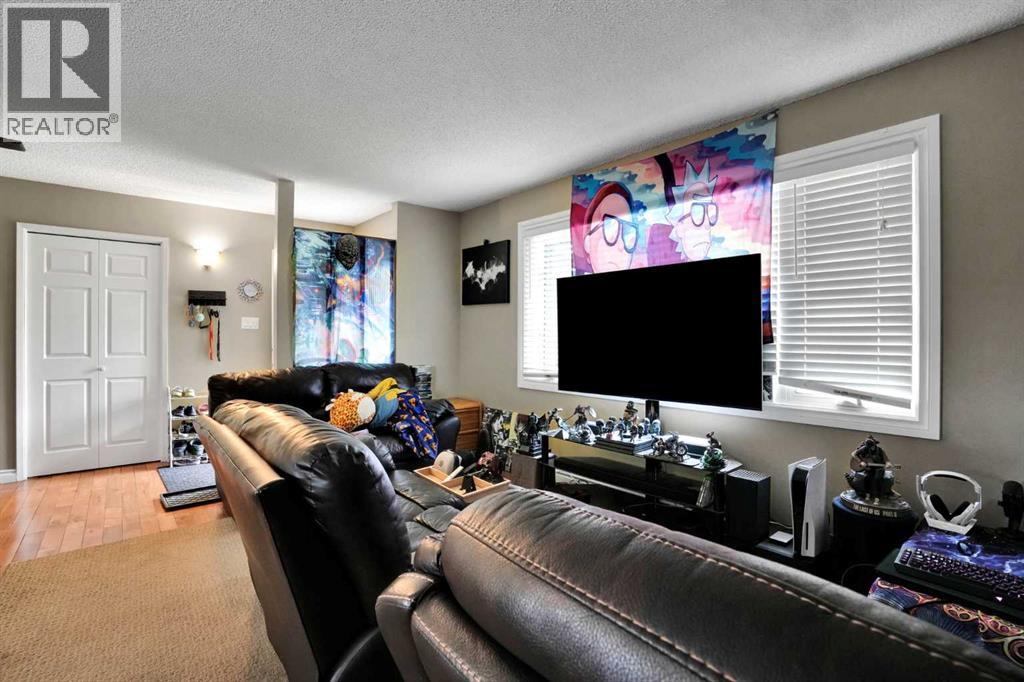 5748 Dalmead Crescent Nw Property Photo 10