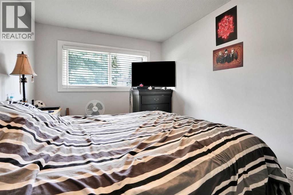 5748 Dalmead Crescent Nw Property Photo 18