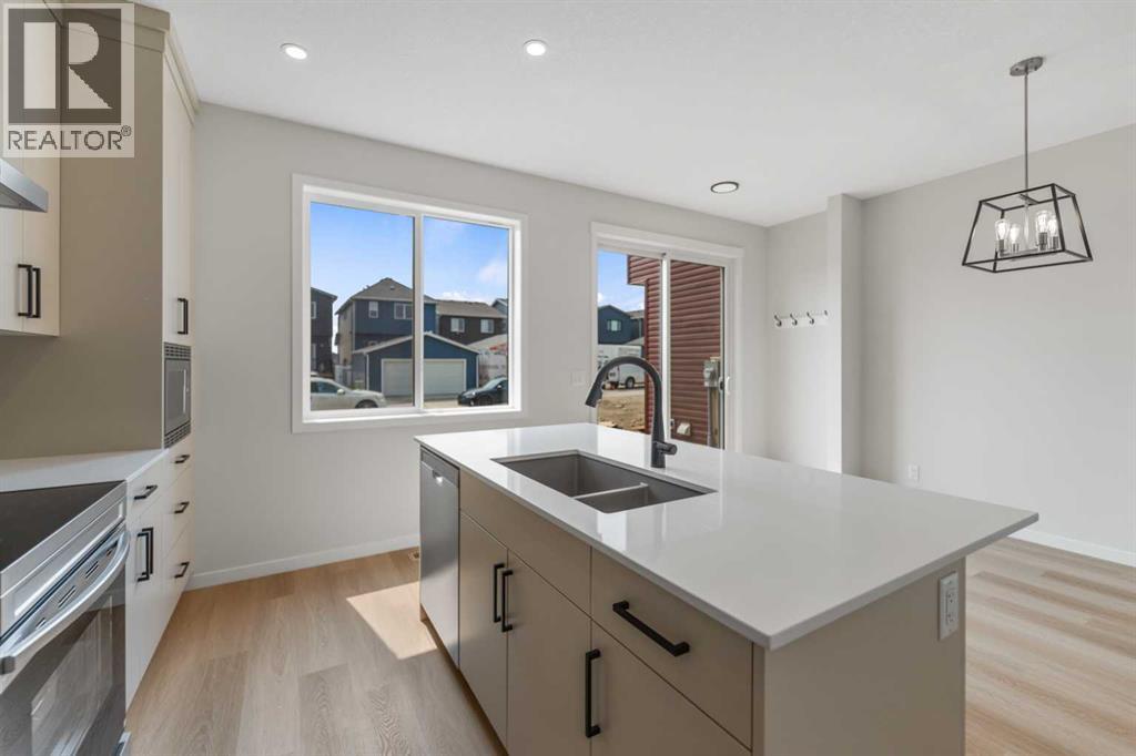 247 Lucas Gate Nw Property Photo 10