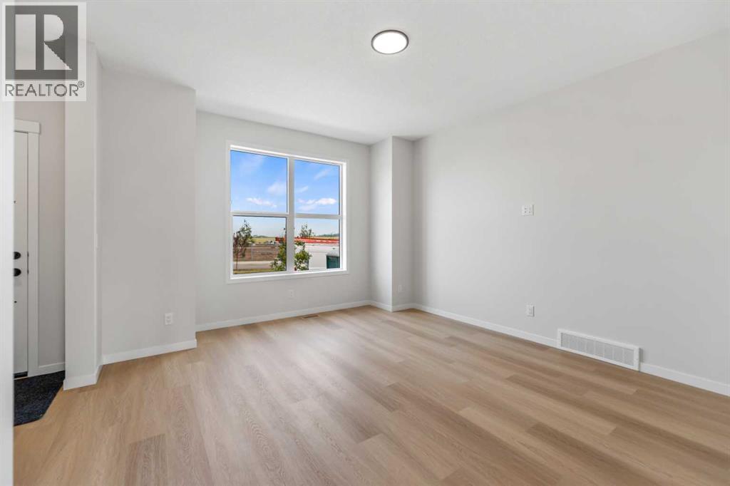 247 Lucas Gate Nw Property Photo 14